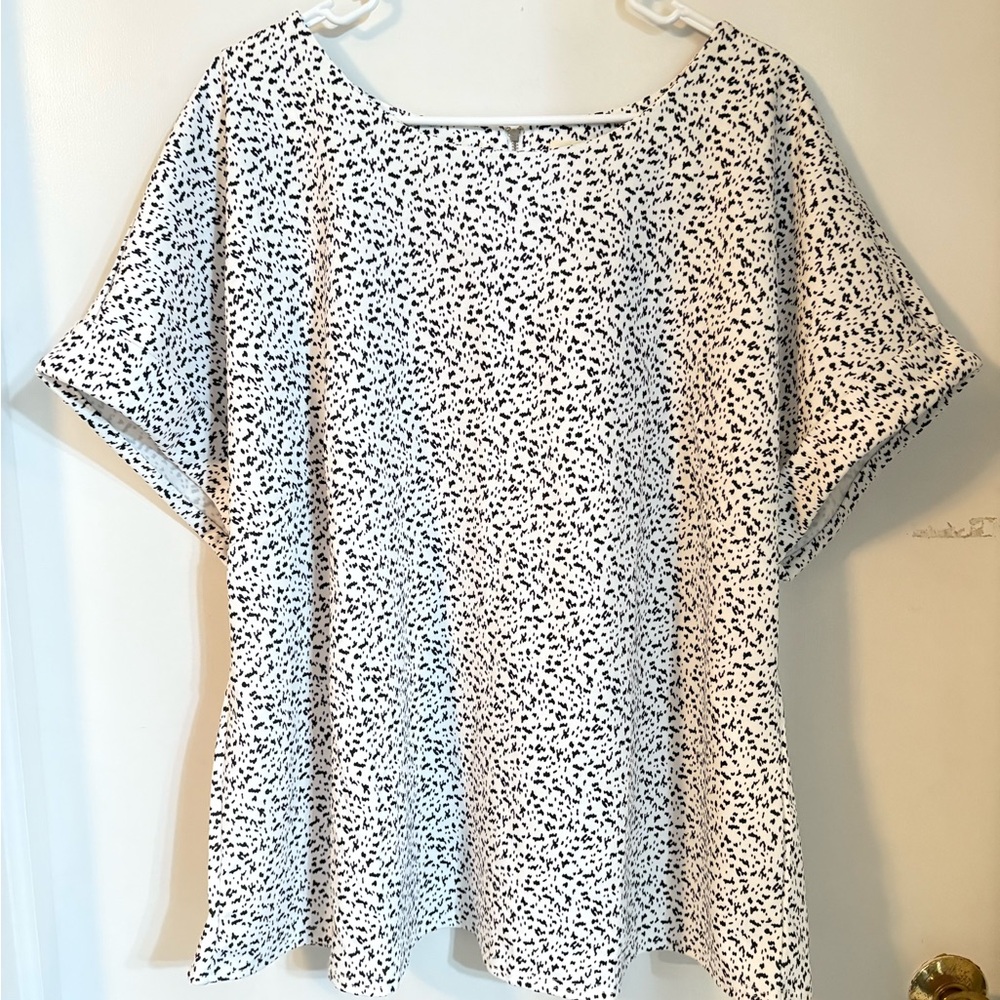 MELLODAY Black and White Speckled Blouse